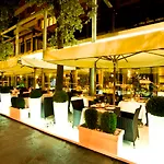 Savoy فندق بيزارو