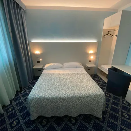 Savoy فندق بيزارو