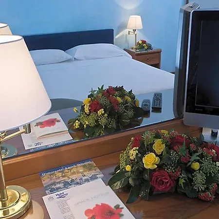 Отель Savoy 4*