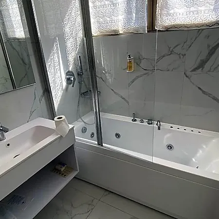 Savoy 4* Пезаро