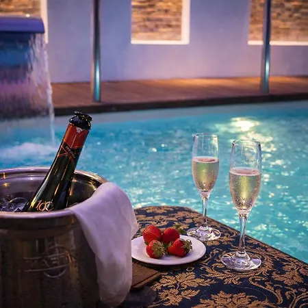 فندق Savoy 4*